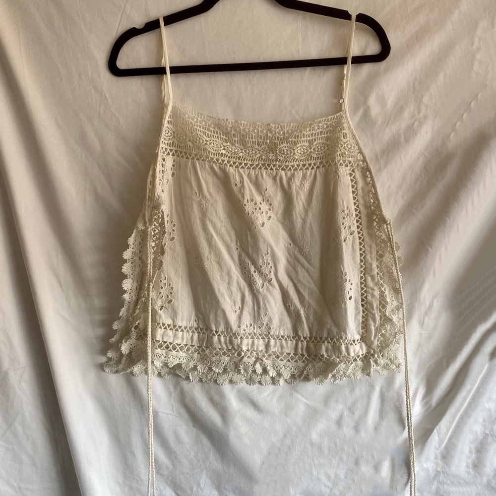 Off White Tank Top- Flowy Fit, Cut- out Detail